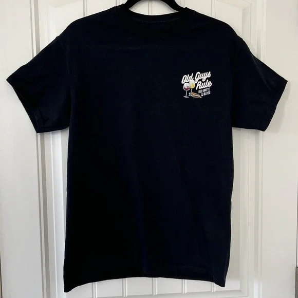 NWOT Old Guys Rule ‘Red, White & Blues’ Guitar & Records Cotton Black Tee Shirt - Picture 2 of 5